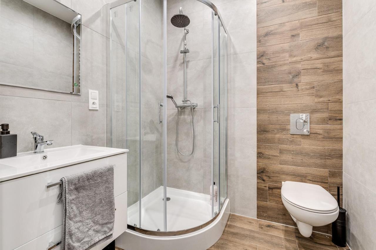 Apartamenty Powstancow 22 Kato Visit & Love Katowice Ngoại thất bức ảnh